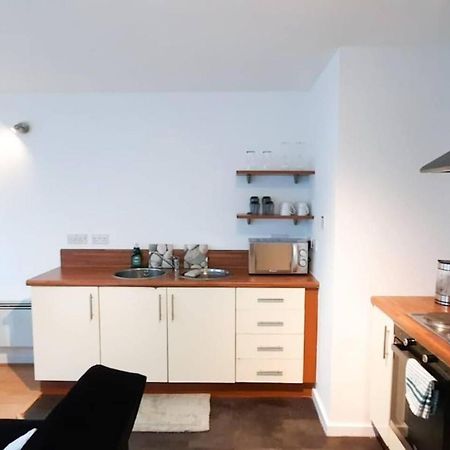 2-Bed Apartment Near City Centre Manchester Esterno foto