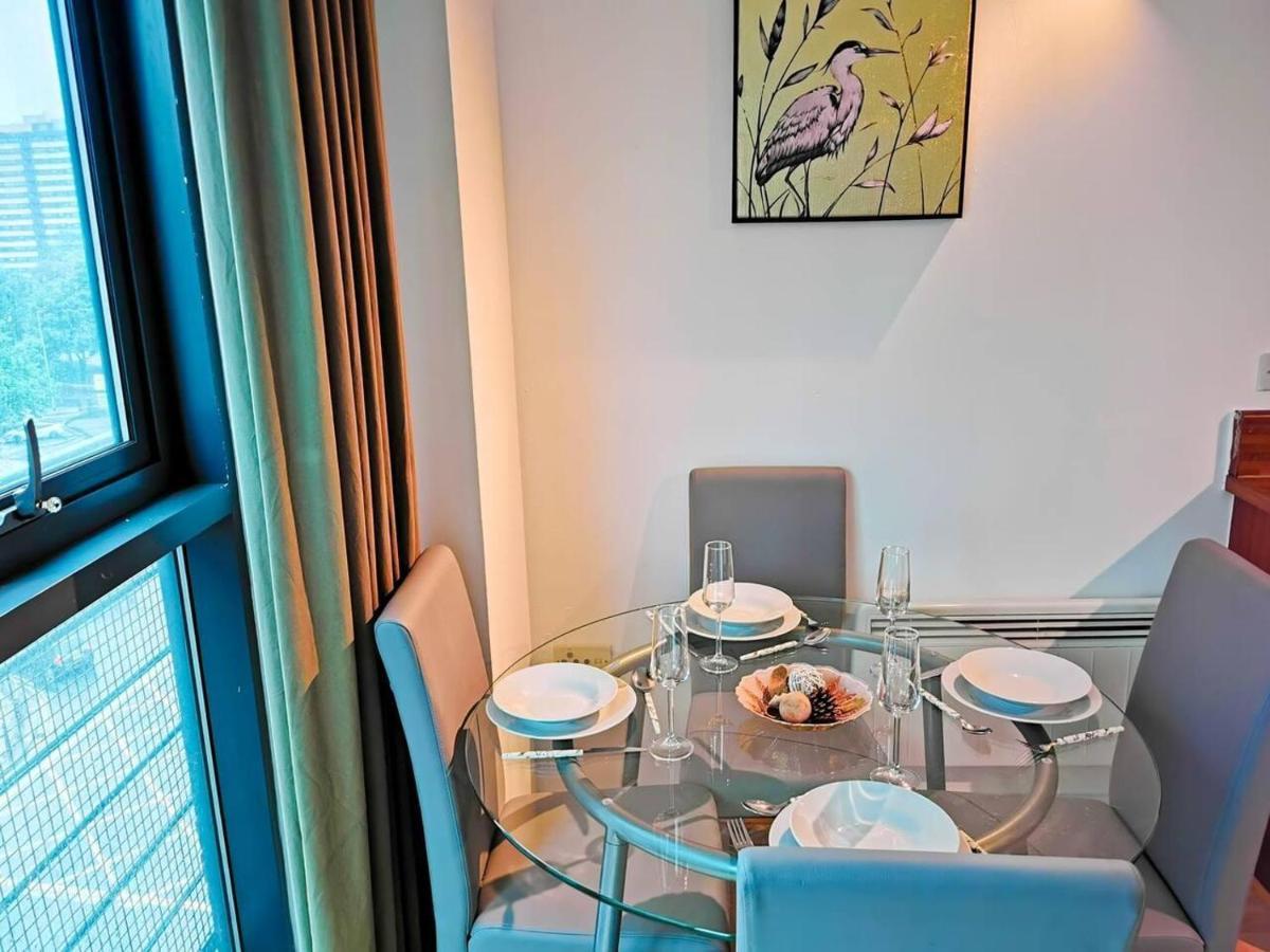 2-Bed Apartment Near City Centre Manchester Esterno foto