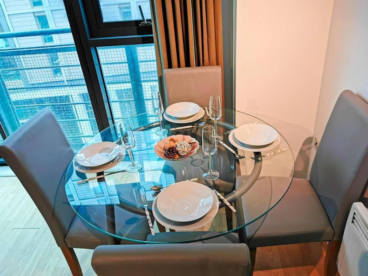 2-Bed Apartment Near City Centre Manchester Esterno foto