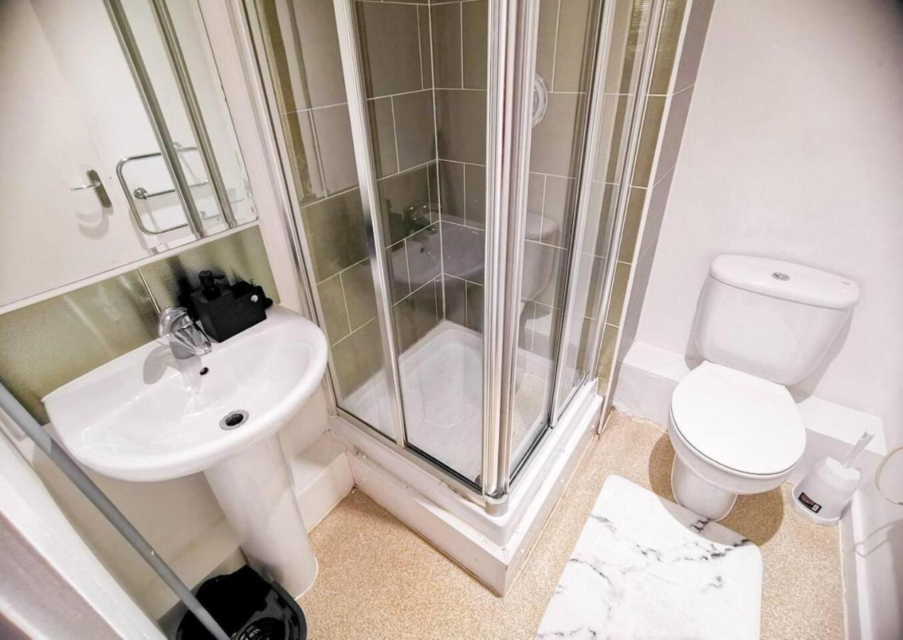 2-Bed Apartment Near City Centre Manchester Esterno foto